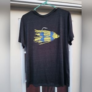 Under Armour L Fishing Tee Like New